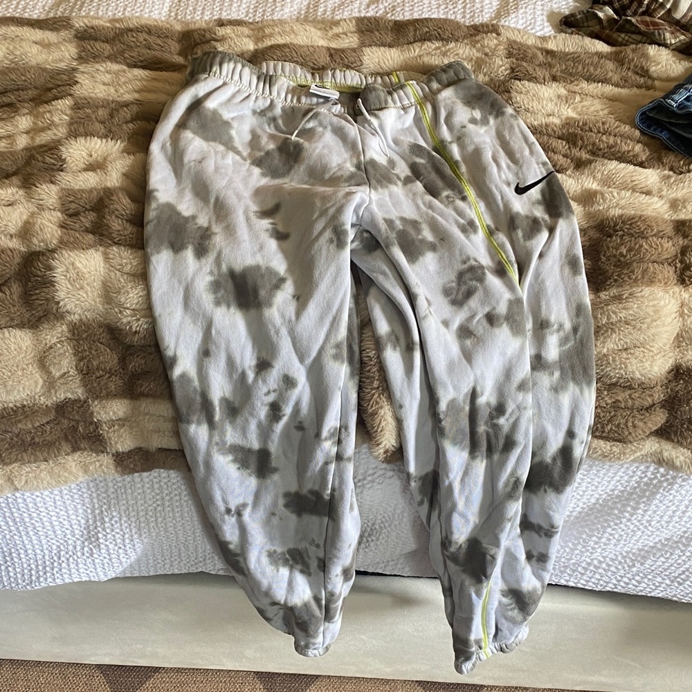 Nike Gray Tie-Dye Joggers